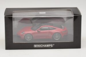 Porsche 911 992 Carrera 4S Červený Minichamps 1:43 410069321 Kov – obrázok 5 z 5