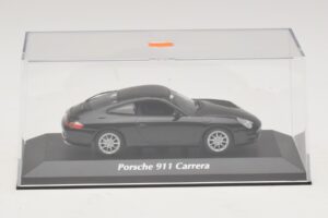 Porsche 911 996 Carrera Čierny Maxichamps 1:43 940061020 Kov – obrázok 4 z 5