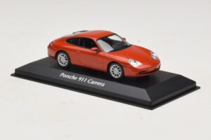 Porsche 911 996 Carrera Orange Metallic Maxichamps 1:43 940061021 Kov – obrázok 3 z 5