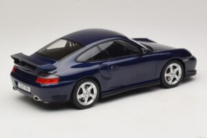 Porsche 911 996 GT2 Tmavomodrá Metalíza KK-Scale 1:18 KKDC181452 Kov – obrázok 2 z 6