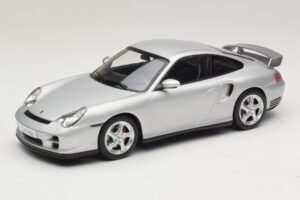 Porsche 911 996 GT2 Strieborný KK-Scale 1:18 KKDC181451 Kov