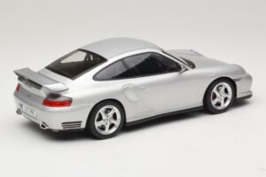 Porsche 911 996 GT2 Strieborný KK-Scale 1:18 KKDC181451 Kov – obrázok 2 z 6