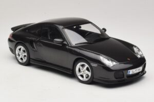 Porsche 911 996 Turbo Čierna Metalíza KK-Scale 1:18 KKDC181472 Kov – obrázok 4 z 6