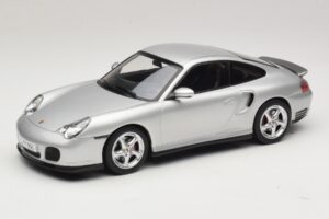 Porsche 911 996 Turbo Strieborný KK-Scale 1:18 KKDC181471 Kov