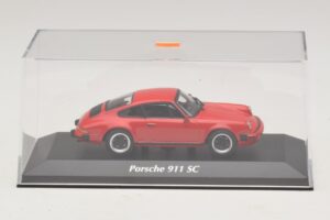 Porsche 911 SC Červený Maxichamps 1:43 940062021 Kov – obrázok 4 z 5