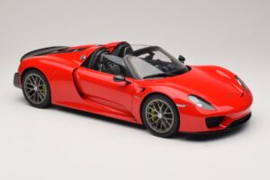 Porsche 918 Spyder Weissach Package Guards Red AUTOart 1:12 12122 Kov – obrázok 6 z 8