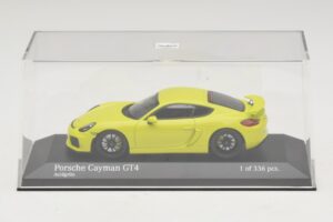 Porsche Cayman GT4 981 Zelený Minichamps 1:43 410066122 Kov – obrázok 4 z 5