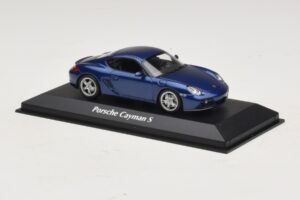 Porsche Cayman S 987 Modrá Metalíza Maxichamps 1:43 940065621 Kov – obrázok 3 z 5