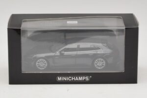 Porsche Panamera 971 4 E-Hybrid Sport Turismo Šedý Minichamps 1:43 410066112 Diecast – obrázok 5 z 5