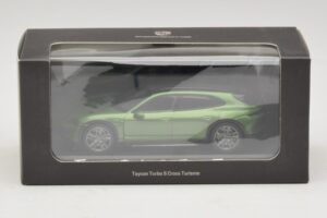 Porsche Taycan Turbo S Cross Turismo Zelený Minichamps 1:43 WAP0207830M003 Kov – obrázok 5 z 5