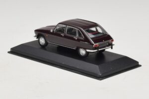 Renault 16 Tmavočervený Minichamps 1:43 400113104 Diecast – obrázok 3 z 5