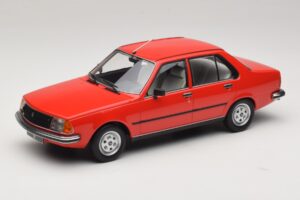 Renault 18 Červený MCG 1:18 MCG18595 Kov