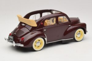 Renault 4CV Gaštanová Solido 1:18 8048 Kov – obrázok 2 z 6