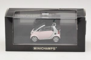 Smart Fortwo 450 Kabriolet Biely Legally Blonde 2 Náhradná Škatuľa Minichamps 1:43 402173900-R1 Kov – obrázok 5 z 5