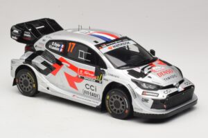 Toyota GR Yaris Rally1 #17 S. Ogier / V. Landais Rally Portugal Winner 2025 IXO 1:18 18RMC250A Kov – obrázok 4 z 6