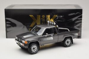 Toyota Hilux N50 Xtra Cab 4x4 Šedá Metalíza KK-Scale 1:18 KKDC181563 Kov – obrázok 6 z 6
