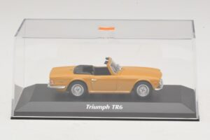 Triumph TR6 Oranžový Maxichamps 1:43 940132571 Kov – obrázok 4 z 5