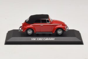 Volkswagen 1302 Kabriolet Červený Maxichamps 1:43 940055031 Kov