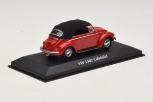 Volkswagen 1302 Kabriolet Červený Maxichamps 1:43 940055031 Kov – obrázok 2 z 5