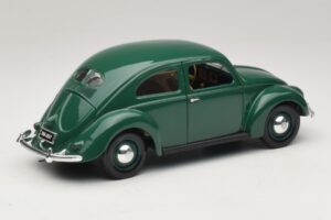 Volkswagen Beetle Zelená Maisto 1:18 32820 Kov – obrázok 3 z 8