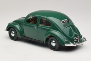 Volkswagen Beetle Zelená Maisto 1:18 32820 Kov – obrázok 7 z 8