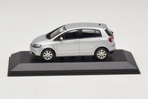 Volkswagen Golf Plus Mk5 Strieborný Náhradná Škatuľa Minichamps 1:43 400054370-R1 Kov