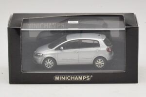 Volkswagen Golf Plus Mk5 Strieborný Náhradná Škatuľa Minichamps 1:43 400054370-R1 Kov – obrázok 5 z 5