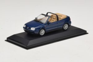 Volkswagen Golf Mk4 Kabriolet Modrý Dealerská Edícia Minichamps 1:43 GOLF005 Kov – obrázok 2 z 5