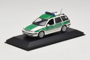 Volkswagen Golf Mk4 Variant Polizei Minichamps 1:43 430056090 Kov – obrázok 2 z 5