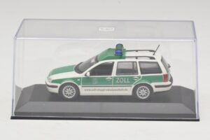 Volkswagen Golf Mk4 Variant Polizei Minichamps 1:43 430056090 Kov – obrázok 4 z 5