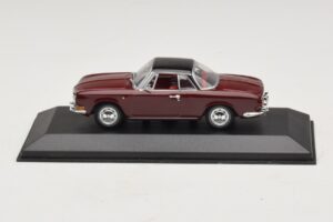 Volkswagen Karmann Ghia Červený S Čiernou Strechou Minichamps 1:43 GHIA002 Kov