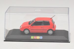 Volkswagen Lupo Tornado Red Minichamps 1:43 430058105 Kov – obrázok 4 z 5