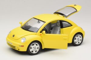Volkswagen New Beetle A4 Žltý Bburago 1:18 3302 Kov – obrázok 2 z 8