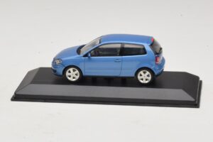 Volkswagen Polo 9N3 Modrý Minichamps 1:43 POLO001 Kov