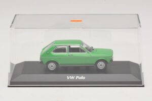 Volkswagen Polo Mk1 Zelený Maxichamps 1:43 940050501 Kov – obrázok 4 z 5