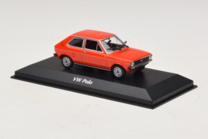Volkswagen Polo Mk1 Červený Maxichamps 1:43 940050500 Kov – obrázok 3 z 5