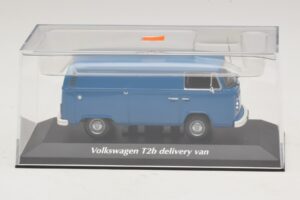 Volkswagen T2b Dodávka Modrý Maxichamps 1:43 940053061 Kov – obrázok 4 z 5