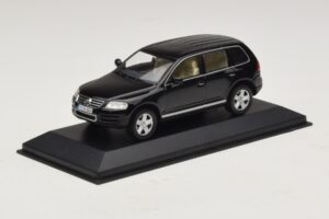 Volkswagen Touareg 7L Čierny Minichamps 1:43 TOUAREG002 Kov – obrázok 2 z 5