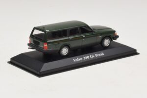 Volvo 240 GL Kombi Tmavo Zelená Maxichamps 1:43 940171411 Kov – obrázok 2 z 5